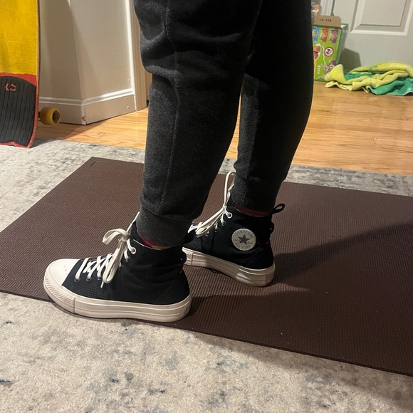 Platform Converse size 8.5! - Picture 2 of 6